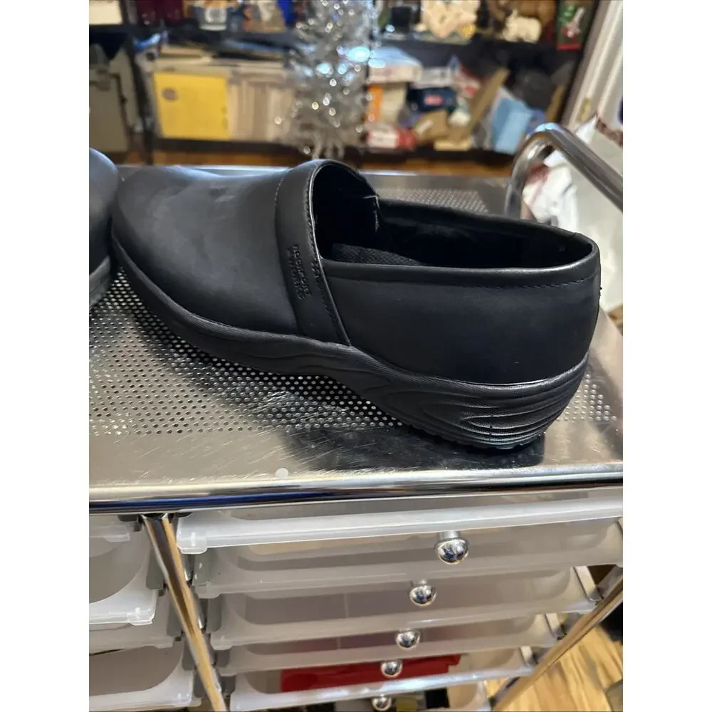 Men’ Rock Port Works Slip On Shoes Slip Res. Size 11 New No Box